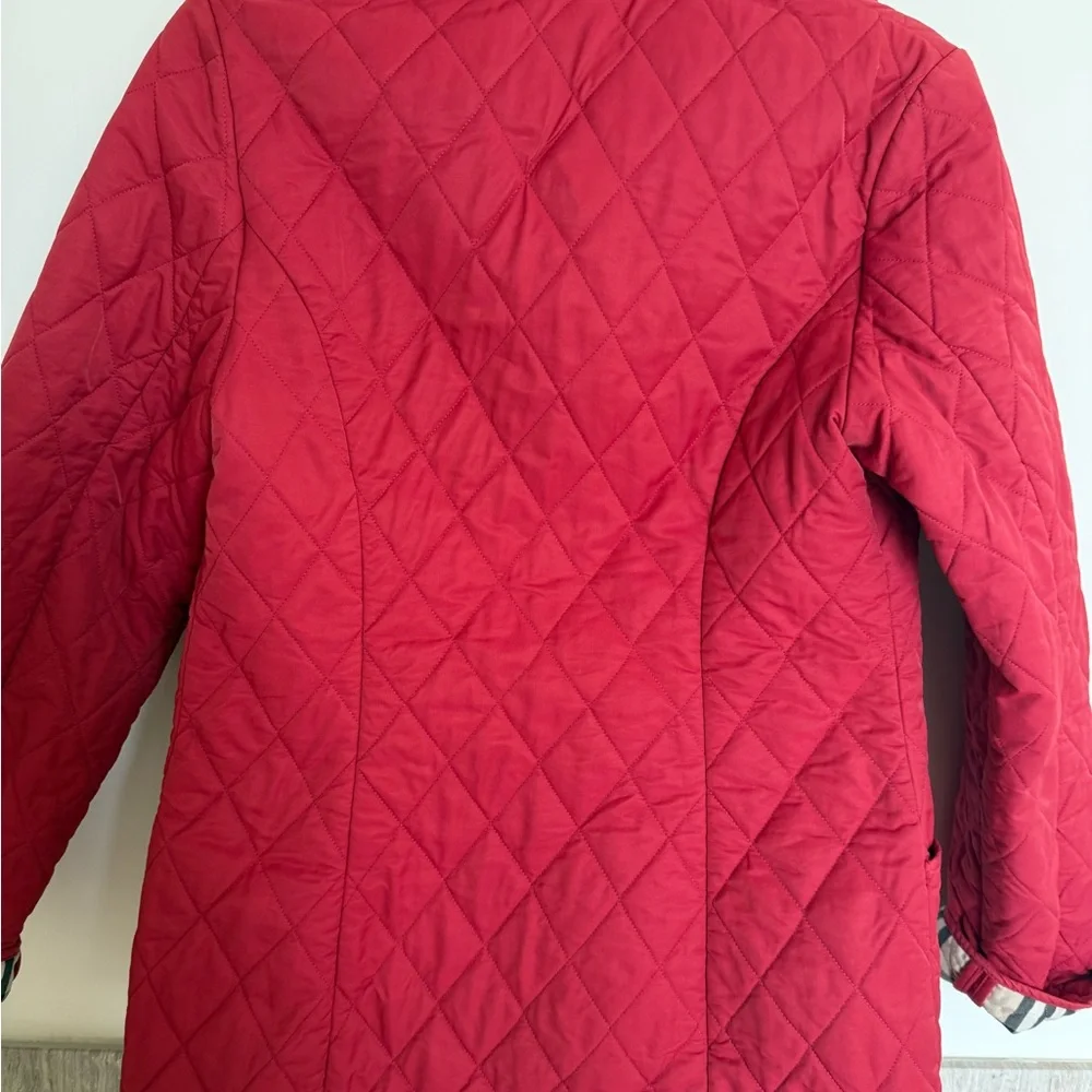 Burberry traditional red Quilted Barn Jacket - Picture 5 of 5